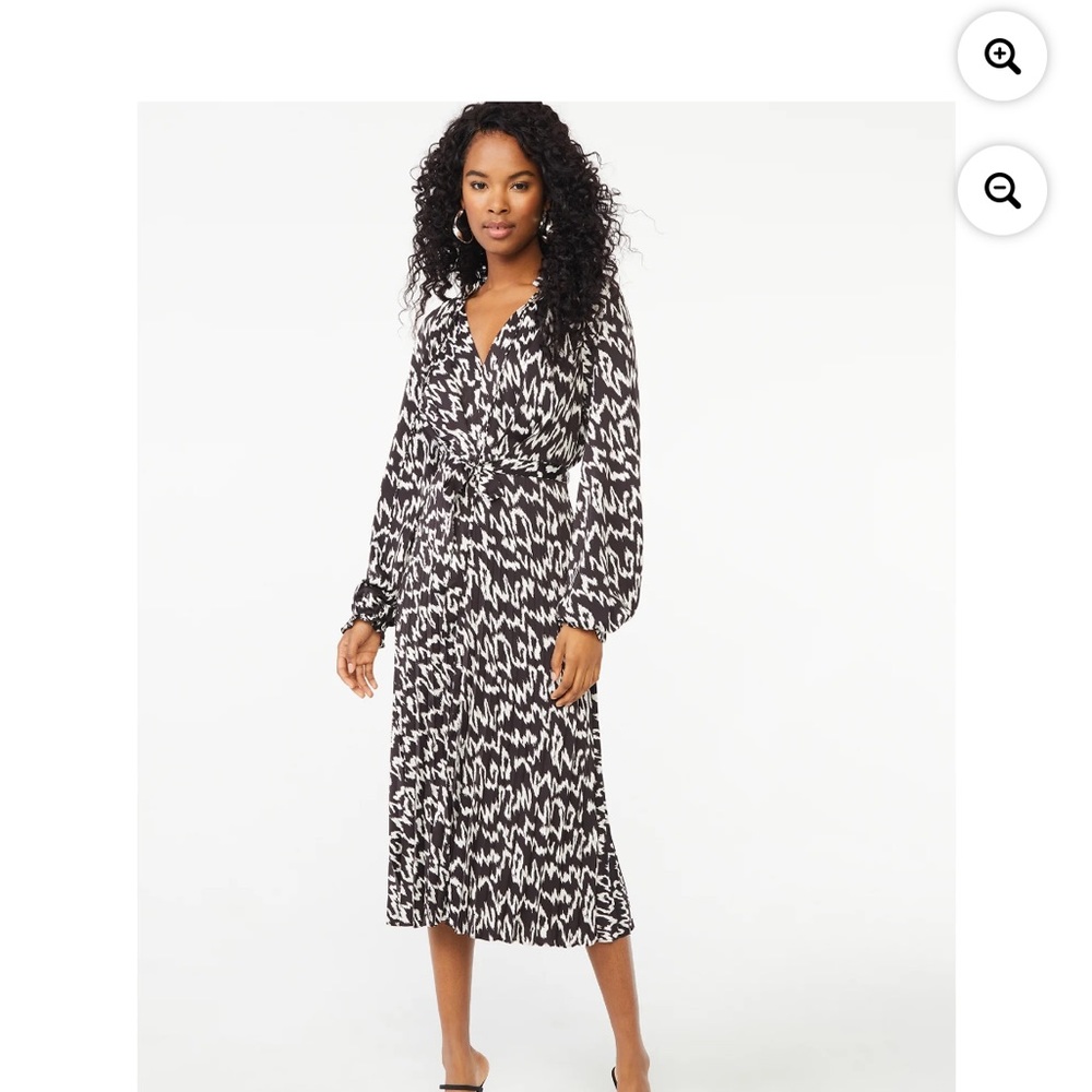 💙Scoop NYC Black and White Pleated Midi Dress-NEW